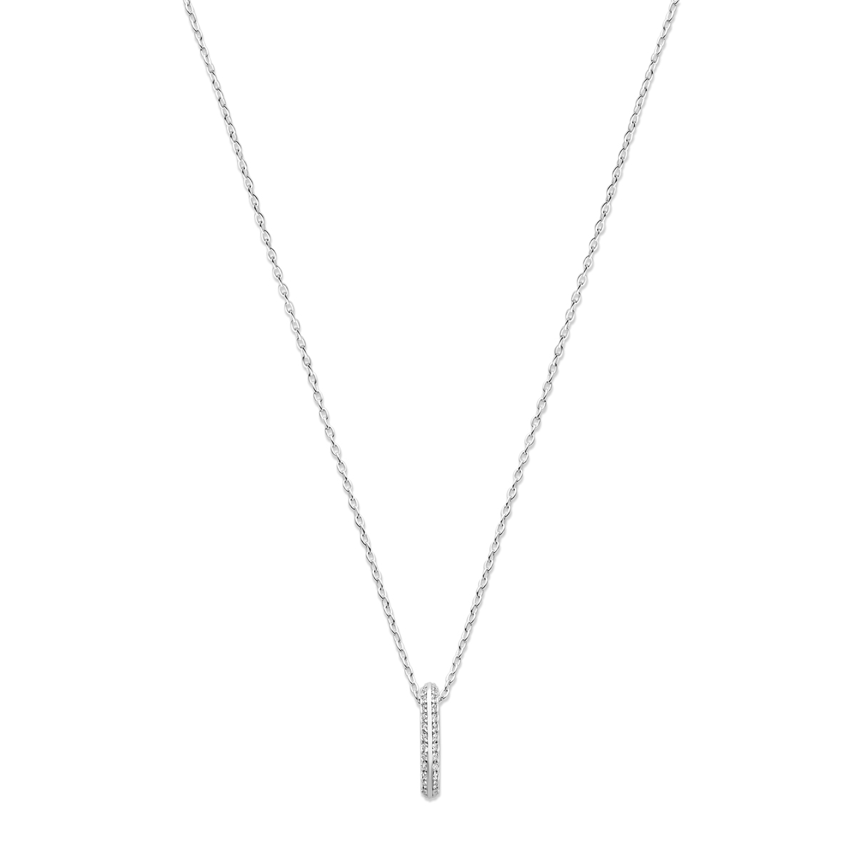 Gerhodineerd 925 zilveren collier uitgevoerd met zirkonia. Het collier heeft een draaglengte van 42cm en een extensie van 3cm. De schakelbreedte is 1.2mm. Uitgevoerd met een karabijn sluiting.
