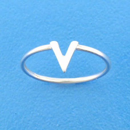 zilveren ring, V mt56