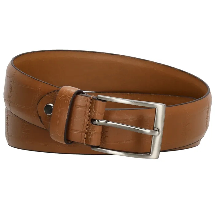 De Hide & Stitches Frisco riem in cognac is gemaakt van hoogwaardig leer en heeft een lengte van 115 cm. Deze riem heeft een klassieke uitstraling met subtiele stiksels en zilveren gesp. Draag de riem om uw taille om uw outfit te accentueren of laat hem nonchalant langs uw heupen hangen voor een stoere look. Met deze riem voegt u een vleugje stijl toe aan elke outfit.