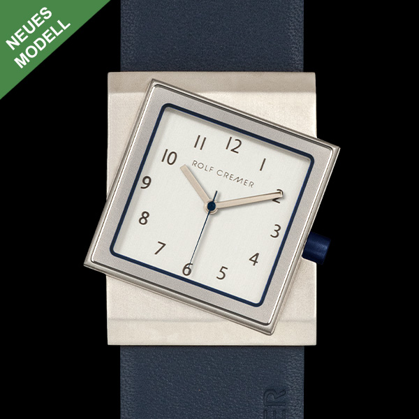 Rolf Cremer staat al sinds 1989 bekend voor zijn eigentijdse ontwerpen van horloges. Met zijn eigen unieke stijl en kleurcombinaties draagt u een design stuk om uw pols waar u mee opvalt en u zich mee onderscheid.
Laat u verrassen door de vele modellen horloges en kleurcombinaties.