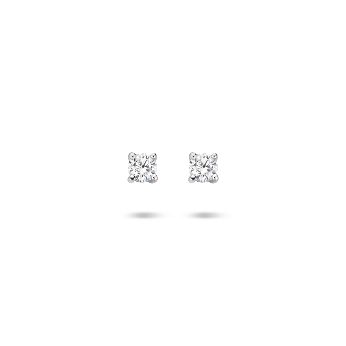 Beschrijving: Gerhodineerd zilveren oorknoppen met zirkonia. 
Doelgroep: dames
Zetting: solitaire (chatonzetting)