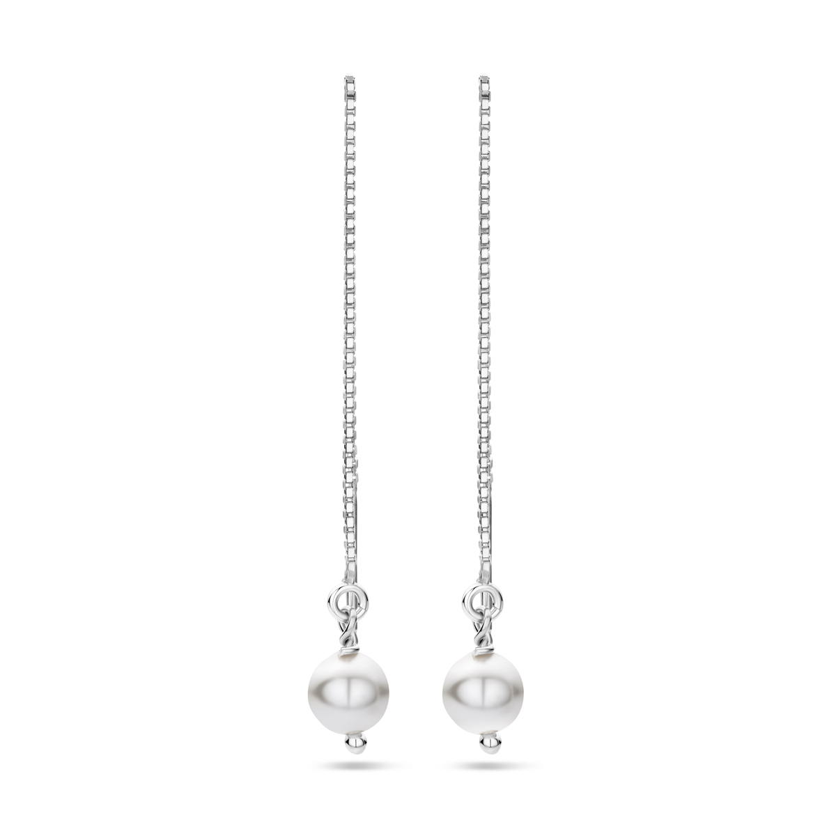 Gerhodineerd 925 zilveren doortrekoorbellen uitgevoerd met swarovski parel. De oorbellen hebben een totale lengte van 95mm.