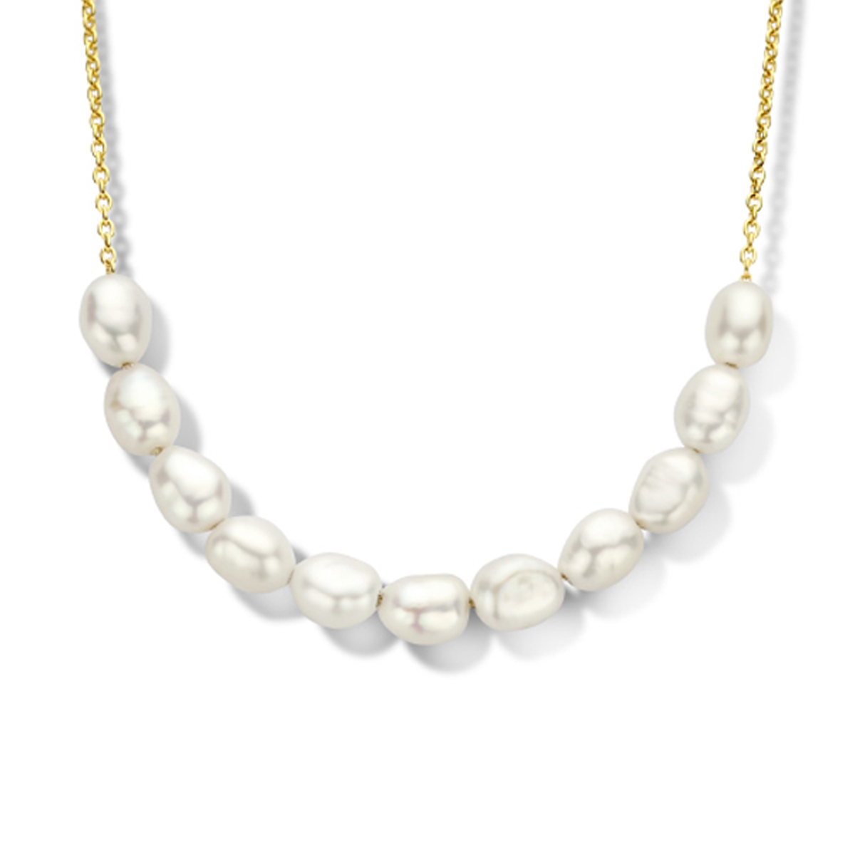 Geelgoud op 925 zilveren collier uitgevoerd met zoetwaterparels van 6.5mm en een karabijn sluiting. Het collier heeft een draaglengte van 40cm en een extensie van 4cm. Geen garantie op plating.