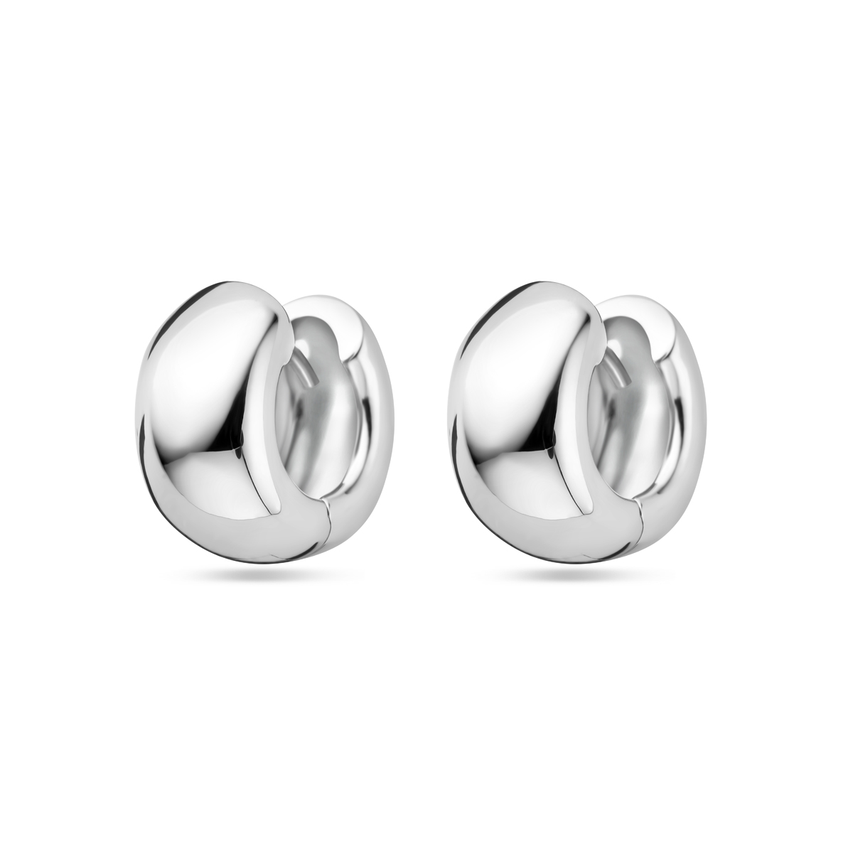 Gerhodineerd 925 zilveren klapoorringen met een afmeting van 15x8.5mm.