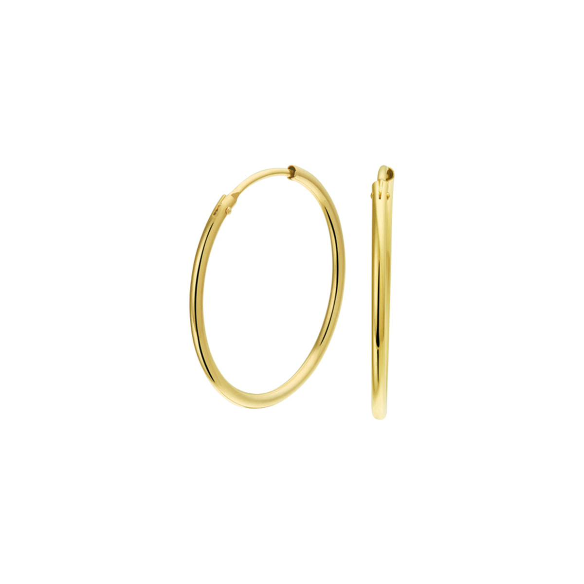 Een goede garderobe begint bij de basis en ditzelfde geldt voor een tijdloze sieradencollectie! Deze basic creolen passen bij iedere outfit en zijn met veel andere sieraden te combineren. Details: Geelgouden creolen met een ronde buis en een scharnier-sluiting. De diameter van deze creolen is 25mm. 
Uniekenummer serie: 37857
Doelgroep: dames
