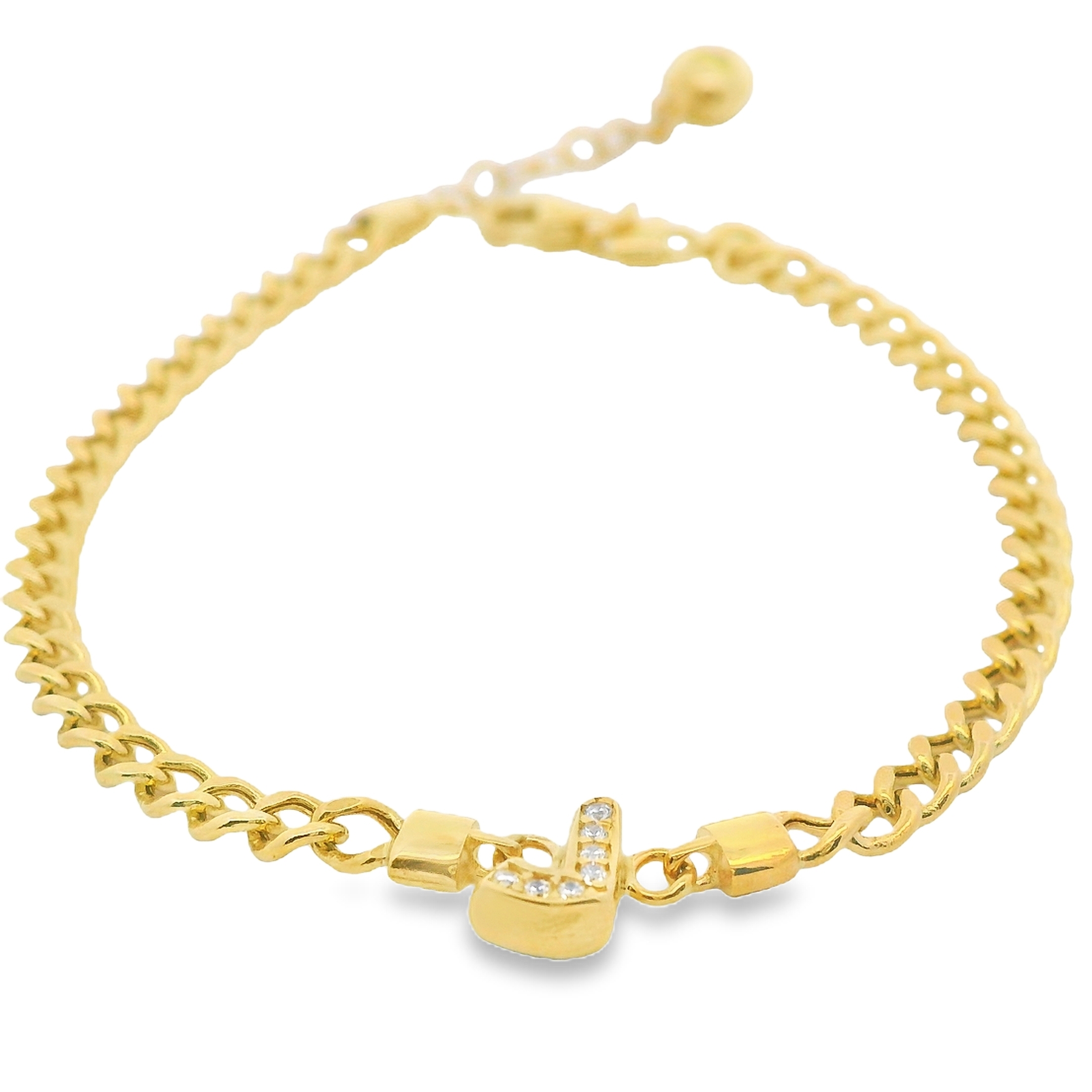Deze armband van Louis Bros is vervaardigd uit 14 karaat geelgoud (3.63 gr.). De armband heeft een breedte van 3 mm en een dikte van 1.25 mm.
Deze elegante armband is vervaardigd uit hoogwaardig geelgoud en voorzien van een stijlvolle gourmet schakel. De armband wordt gepersonaliseerd met een schitterende initiale, ingelegd met fonkelende zirconia steentjes voor een extra vleugje glamour. Verkrijgbaar in verschillende letters, zodat je altijd een persoonlijk tintje kunt toevoegen aan je sieraad. Ideaal als cadeau voor een geliefde of om jezelf te verwennen met een unieke accessoire.
verkrijgbaar met verschillende letters!