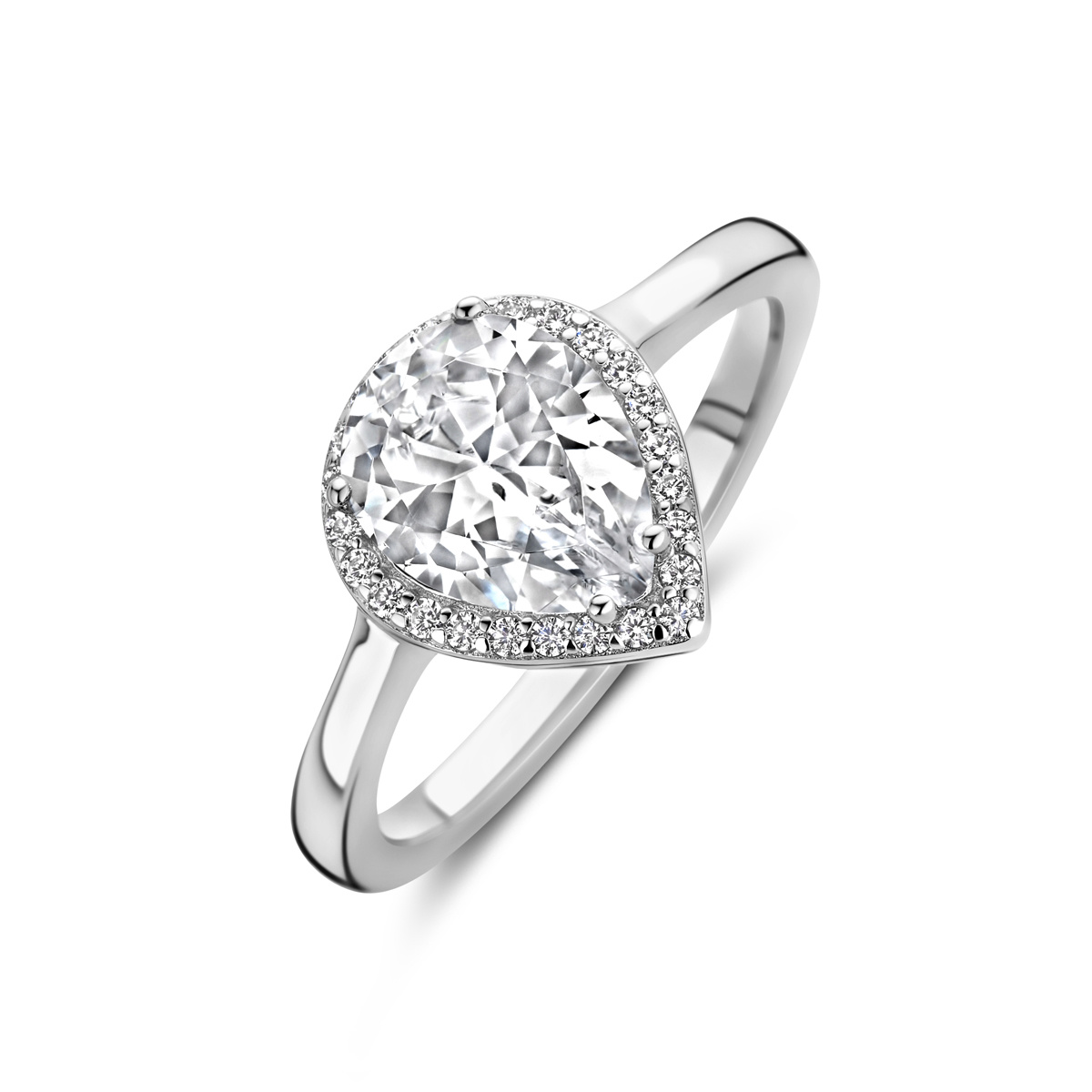 Gerhodineerd 925 zilveren ring uitgevoerd met wit zirkonia. De ring heeft een breedte van 11mm.