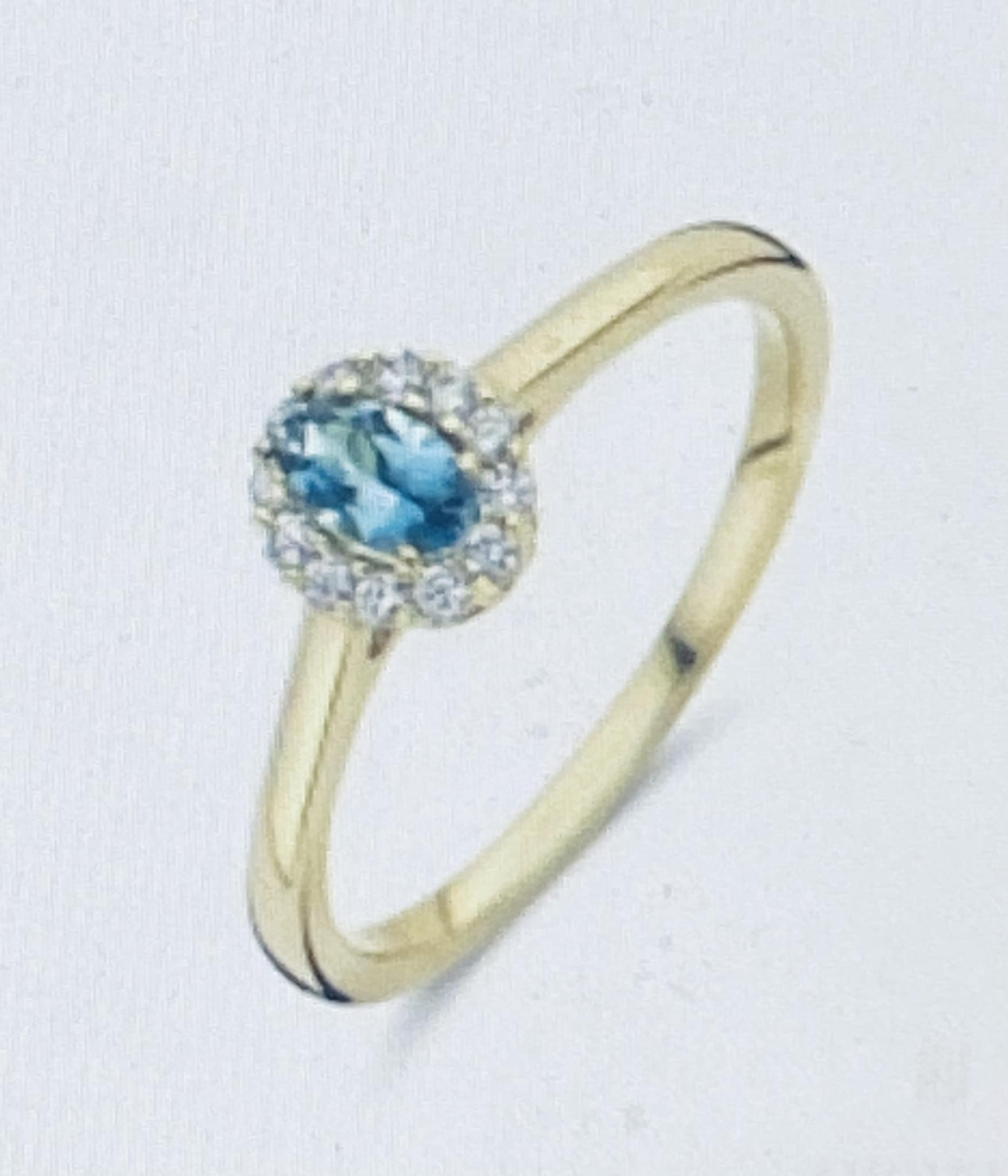 Ring in goud 18 kt met London Blue Topaas YG 0.10 CT