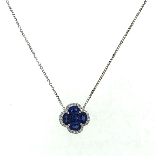 Ketting in wit goud 18 k met blauwe saffier en diamant
28-0.10 G SI
4-0.76 Saffier
1-0.11 Saffier