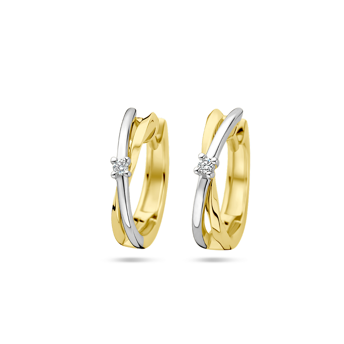 Prachtige 14k bicolor wit-en geelgouden klapcreolen uitgevoerd met diamant, 0.03ct (2x 0.015ct) H SI2. De oorringen hebben een totale hoogte van 14mm. 