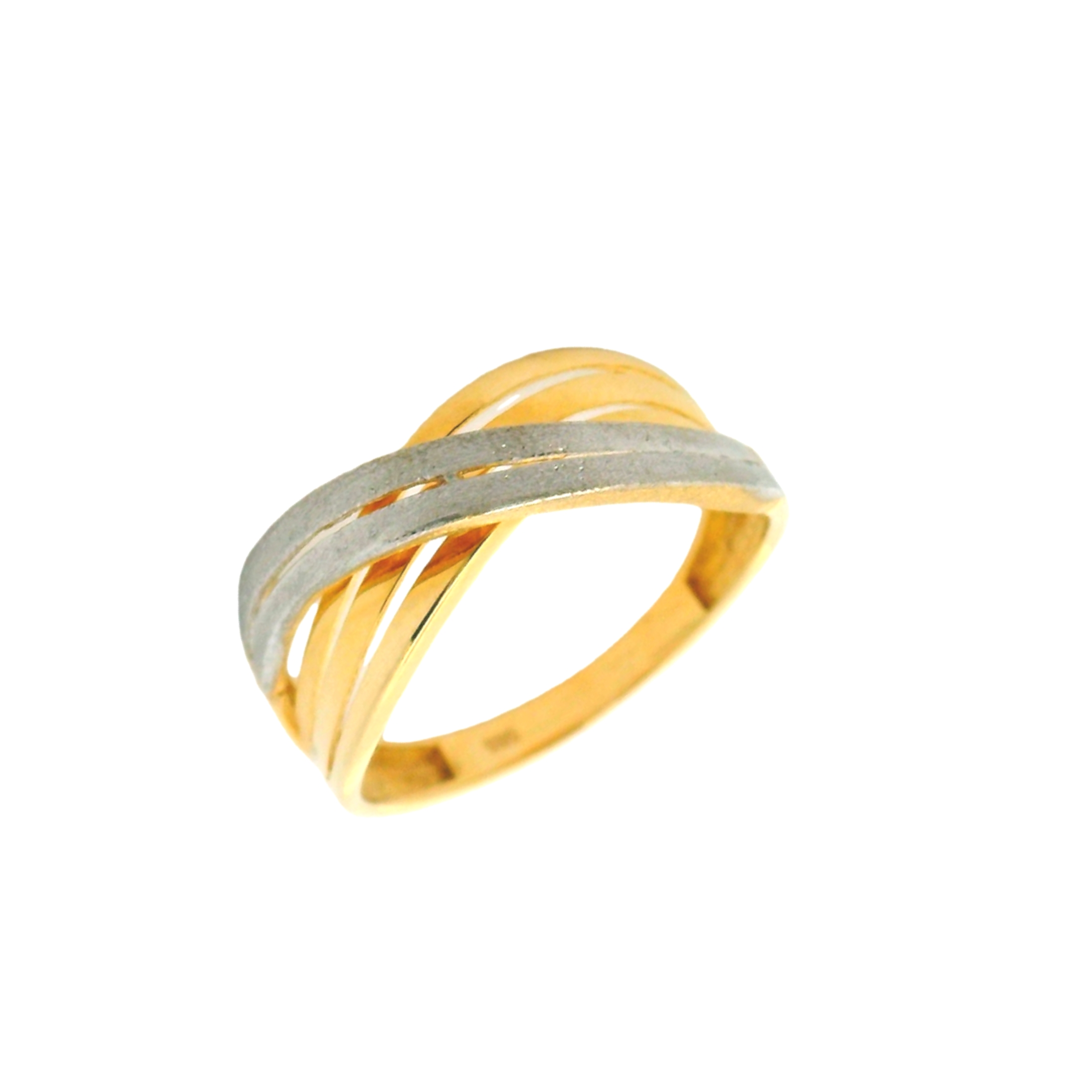 Deze ring van Louis Bros is vervaardigd uit 14 karaat bicolor (2.25 gr.).
Deze betoverende ring is een prachtige combinatie van wit- en geelgoud, die samen een uniek bicolor ontwerp vormen. De ring straalt elegantie uit door zijn verfijnde lijnenpatroon, dat met precisie is aangebracht en een subtiel contrast biedt tussen de twee goudtinten. De strakke lijnen voegen een moderne twist toe aan het klassieke ontwerp, waardoor de ring zowel tijdloos als eigentijds is. Deze fantasierijke ring is niet alleen een schitterend sieraad, maar ook een symbool van verfijning en stijl, perfect voor elke gelegenheid.
De ring is verkrijgbaar in meerdere afmetingen.