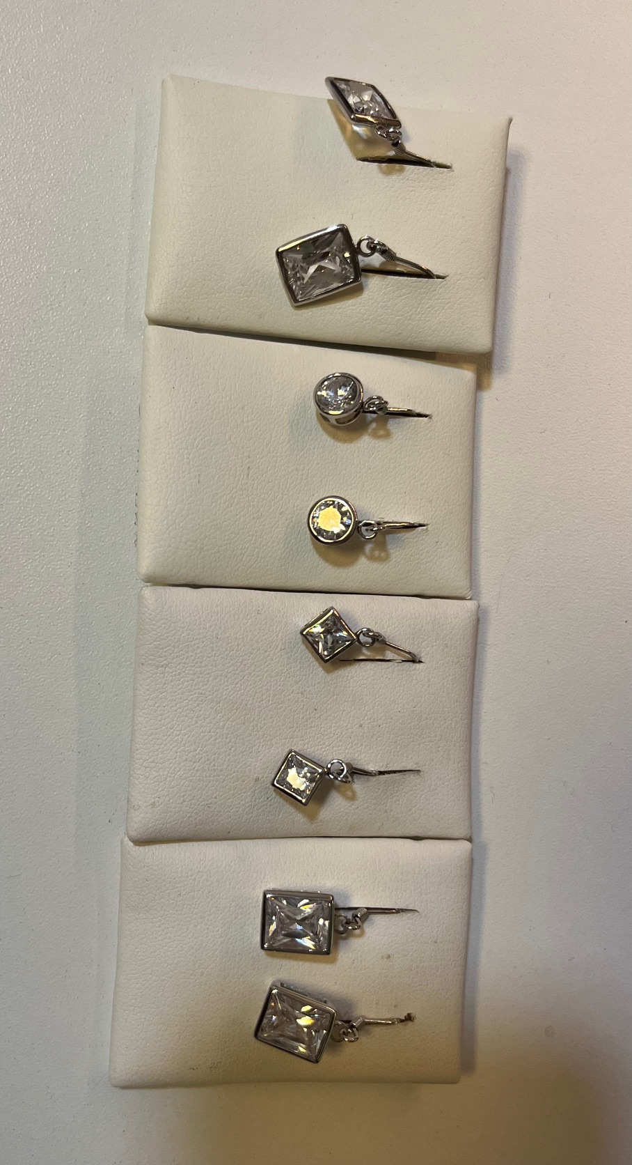 Zilver oorhangers assorti franse haak met zirkonia 