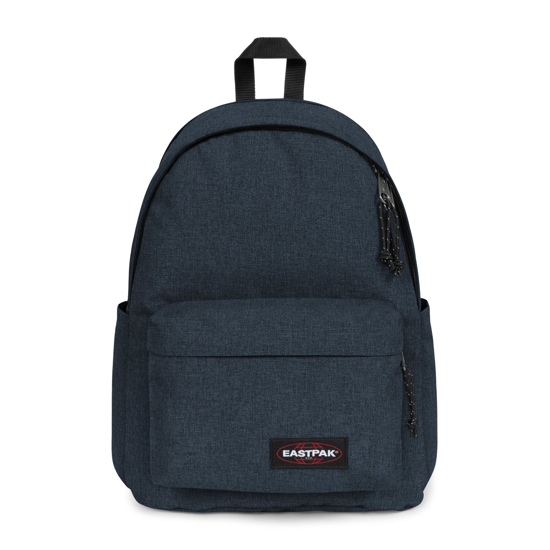 Deze Eastpak Day Office Triple Denim tas is voorzien van een verstelbare schouderband, handvatten, een georganiseerd vak aan de voorkant en een gewatteerd laptopvak. De tas kan op verschillende manieren gedragen worden: over de schouder, als handtas of zelfs als rugzak. Het is de perfecte tas voor werk of school, met genoeg ruimte voor al je essentiële spullen. Bestel nu en draag stijlvol en praktisch!
Specs:

Twee hoofdvakken met een ruim voorvak en een vak aan de achterzijde
Gewatteerd achterpaneel en verstelbare schouderbanden
Flessenhouder aan de zijkant
Waterbestendige stof


Afmetingen:
Hoogte 44cm x breed 29.5cm x diep 24cm

Inhoud 31 Liter