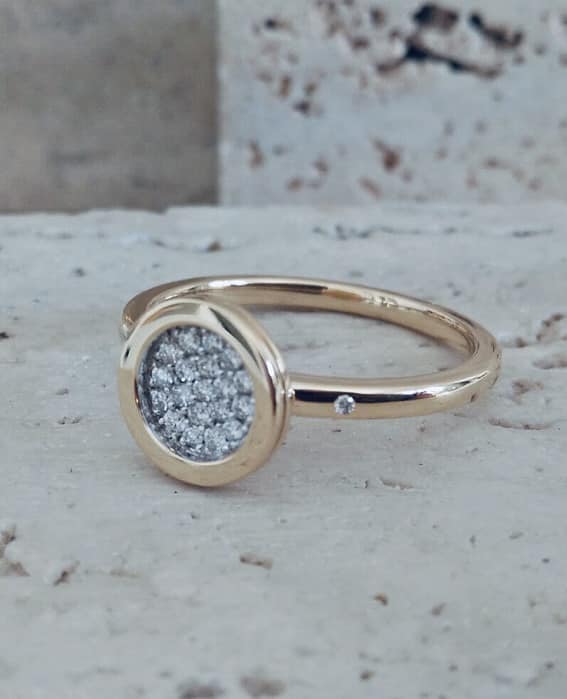 Ring Moondrops in geel goud 18 k met diamant 0.14 ct
