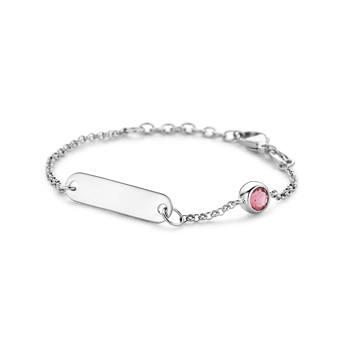 Gerhodineerd 925 zilveren graveerarmband uitgevoerd met een geboortesteen. De armband heeft een draaglengte van 11cm met 2cm extensie. De schakelbreedte is 1.5mm. De graveerplaat heeft een afmeting van 5x20mm en een dikte van 0.6mm.