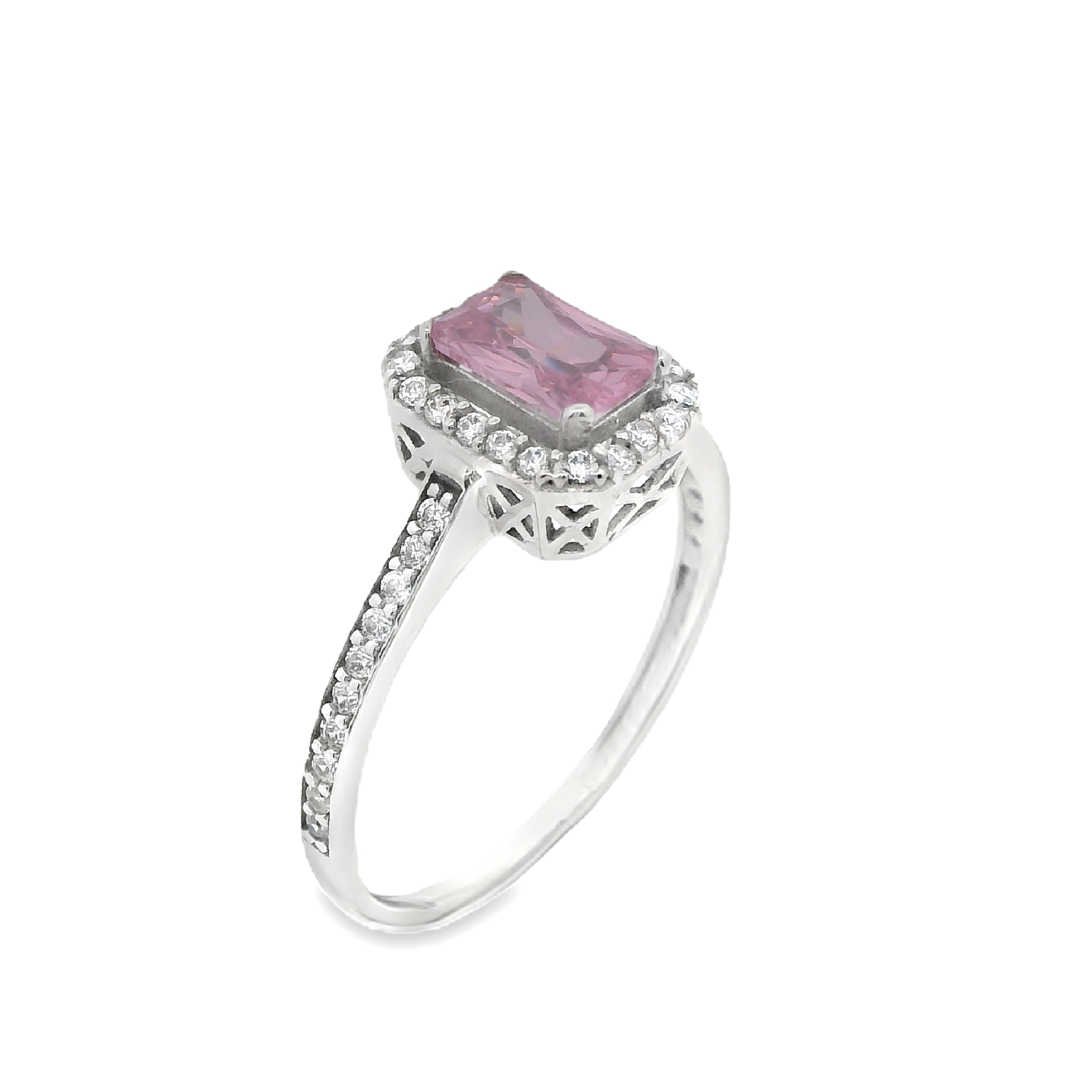 Deze ring van Louis Bros is vervaardigd uit 14 karaat witgoud (2.07 gr.).
Deze ring met een roze zirkonia in het midden en omringd door witte zirkonia is een opvallend en verfijnd sieraad. Het koele witgoud benadrukt de zachte roze kleur van de centrale zirkonia, terwijl de omliggende witte zirkonia's extra schittering toevoegen. De witte zirkonia's op de band versterken de luxueuze uitstraling van deze ring. Dit sieraad combineert elegantie met een speelse touch, perfect voor wie op zoek is naar een unieke en stijlvolle ring met een vleugje romantiek.
De ring is verkrijgbaar in meerdere afmetingen.