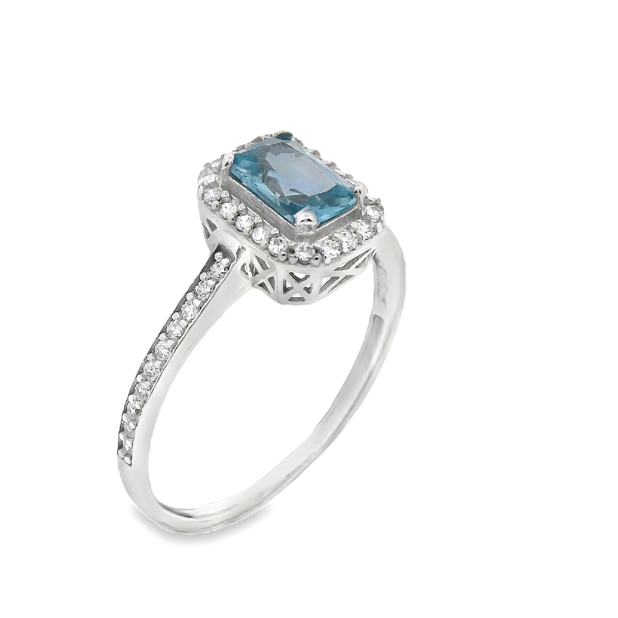 Deze ring van Louis Bros is vervaardigd uit 14 karaat witgoud (1.45 gr.).
Deze ring met zirkonia is een prachtig en stijlvol sieraad. Het koele, heldere witgoud vormt een elegant contrast met de schitterende zirkonia, een edelsteen die lijkt op diamant. Deze ring straalt verfijning uit en is perfect voor elke gelegenheid, of het nu gaat om een feestelijke avond of een subtiele, dagelijkse look. Met zijn tijdloze ontwerp en sprankelende details is een witgouden ring met zirkonia een perfecte keuze voor wie houdt van moderne elegantie.
De ring is verkrijgbaar in meerdere afmetingen.