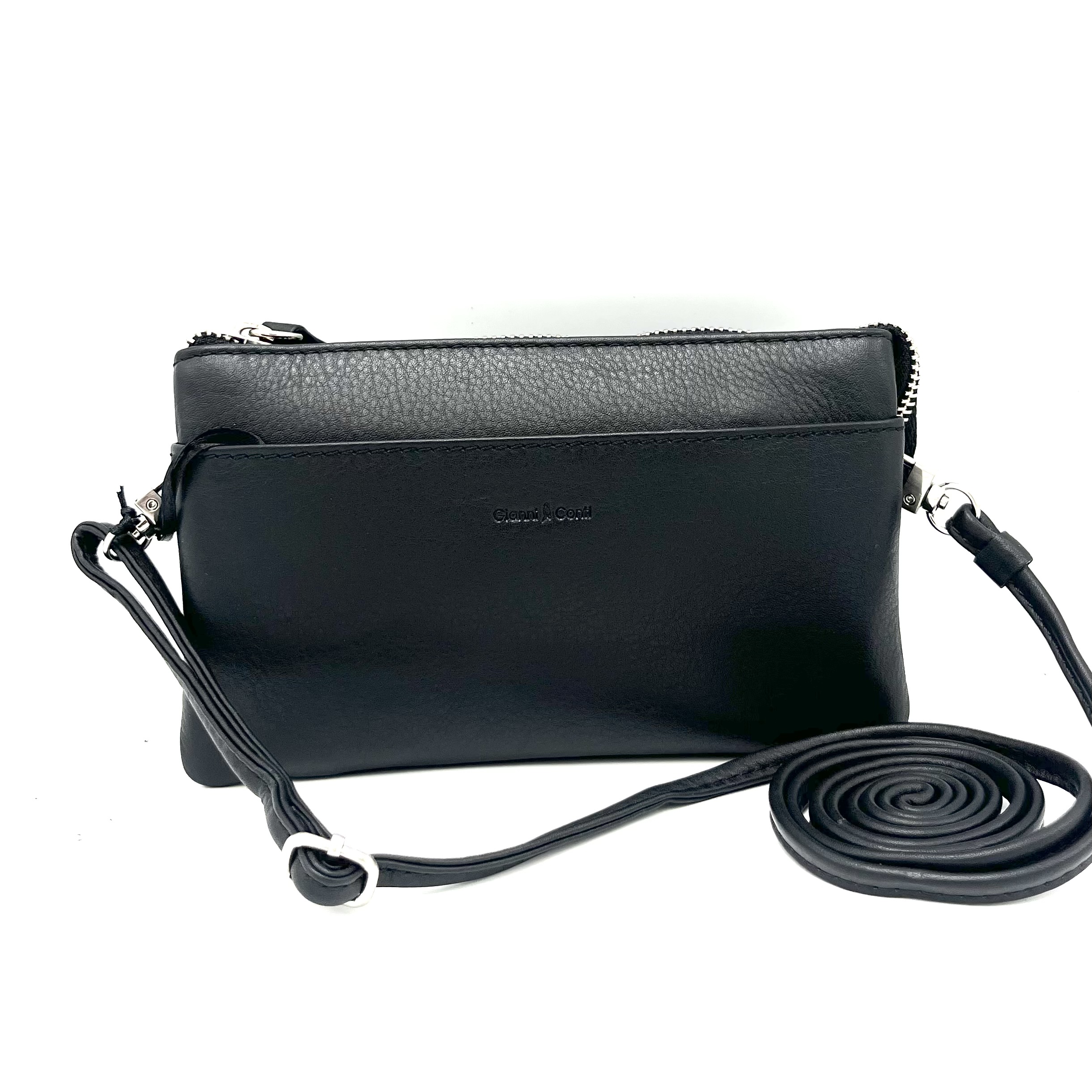 Deze Gianni Conti crossbody tas in Nero is gemaakt van hoogwaardig leer en heeft een tijdloos en elegant design. De tas beschikt over verschillende vakken en een verstelbare schouderband voor optimaal draagcomfort. Draag hem over de schouder of crossbody voor een stijlvolle look. Perfect voor dagelijks gebruik of een avondje uit. Maak je outfit compleet met deze prachtige tas!

Afmetingen:
Hoogte 13cm x breed 20cm x diep 5.5cm

Eigenschappen 
Voorzijde steekvak
Top rits
Binnenkant middenvak voorzien van rits
1 vak met achterrits
Telefoonvak
diverse vakken voor bankpassen