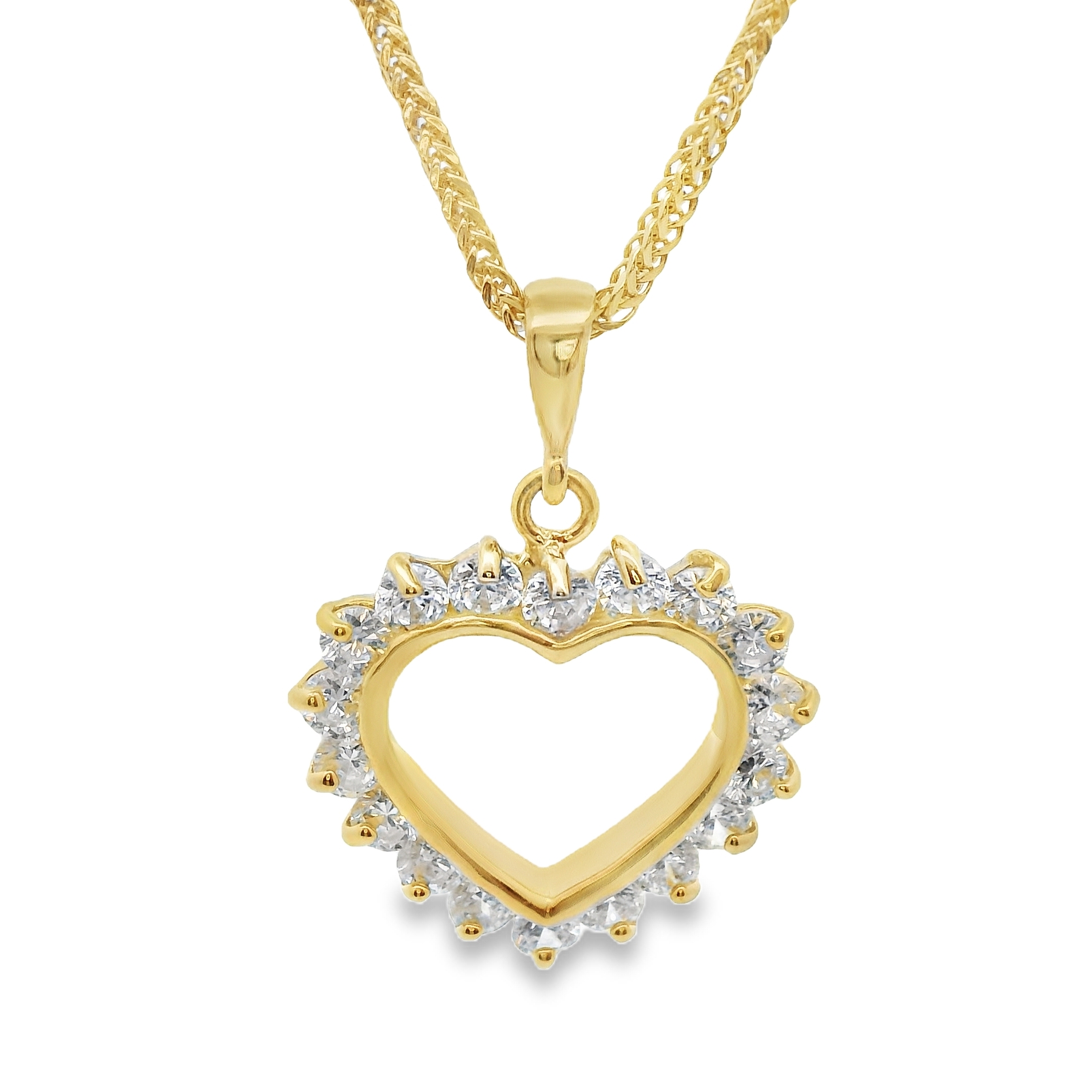 Deze hanger van Louis Bros is vervaardigd uit 14 karaat geelgoud met zirkonia (3.15 gr.).
Deze hanger in de vorm van een hartje met zirkonia is een schitterend symbool van liefde en elegantie. De warme glans van het geelgoud gecombineerd met de sprankelende zirkonia maakt dit sieraad tot een echte blikvanger. Het hartje staat voor genegenheid en verbondenheid, terwijl de fonkelende zirkonia een vleugje luxe toevoegt. Dit tijdloze sieraad is perfect als cadeau voor een geliefde of als een persoonlijke accessoire om elke dag te dragen.