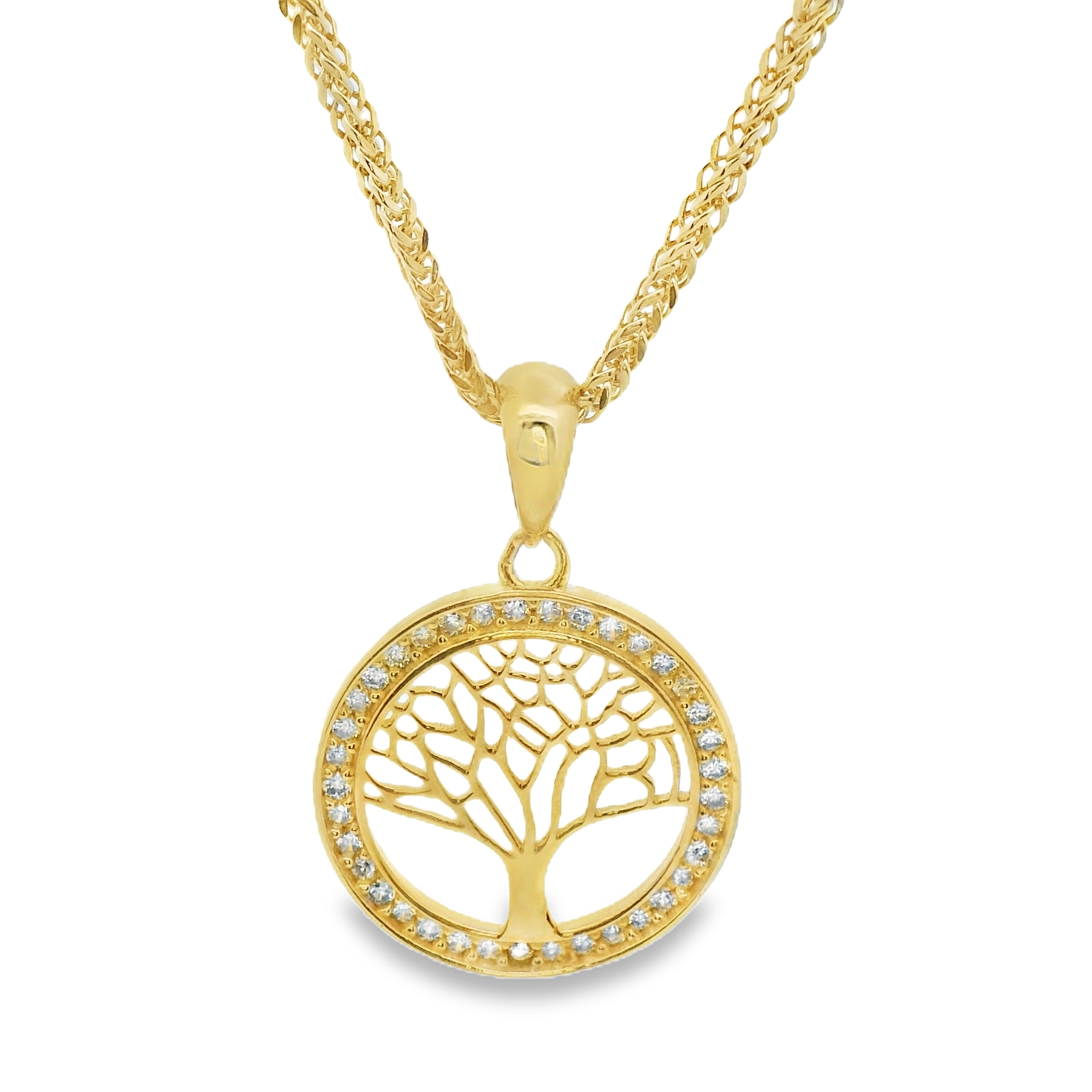 Deze hanger van Louis Bros is vervaardigd uit 14 karaat geelgoud met zirkonia (1.60 gr.). 
Deze hanger met een zirkonia levensboom straalt symboliek en schoonheid uit. De levensboom, gesymboliseerd door de glanzende takken en wortels, staat voor groei, verbinding en kracht. De sprankelende zirkonia-steentjes voegen een vleugje elegantie toe, waardoor het sieraad schittert bij elke beweging. Dit sieraad is een prachtig geschenk dat zowel stijl als diepe betekenis met zich meedraagt.