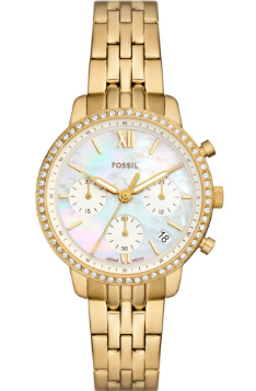 Dit Fossil Dames Horloge - ES5358 heeft een quartz uurwerk en is voorzien van een stijlvolle wijzerplaat met zirkonia's. Het horloge is waterbestendig tot 50 meter diepte en heeft een goudkleurige roestvrijstalen band. Draag dit horloge voor een elegante touch bij elke outfit, van casual tot formeel. Combineer met andere gouden of zilveren sieraden voor een complete look.