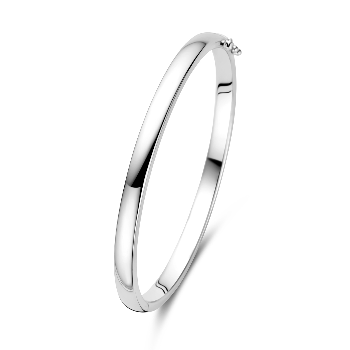 Gerhodineerd zilveren Bangle armband met een vlakke band en scharnier-sluiting.
Uniekenummer serie: 39311

Breedte: 5 mm