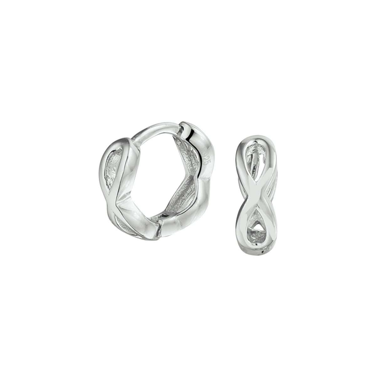 Gerhodineerd 925 zilveren oorringen met scharnier. De oorringen hebben een breedte van 3.5mm.