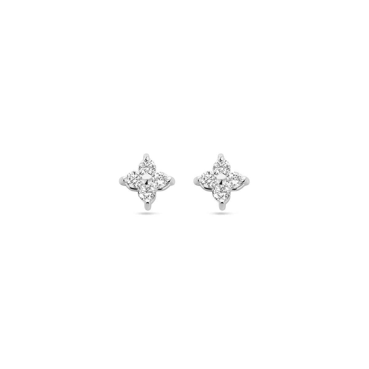 Gerhodineerd 925 zilveren oorknoppen in de vorm van een bloem uitgevoerd met zirkonia. De oorknoppen hebben een afmeting van 5x5mm.