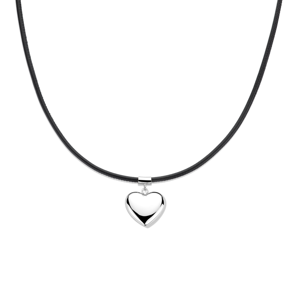 Gerhodineerd 925 zilveren&nbsp;collier uitgevoerd met een hart. Het collier heeft draaglengte van 38cm en een extensie van 6cm. Uitgevoerd met een karabijnslot.&nbsp;De kwaliteit van het collier is synthetisch leer.