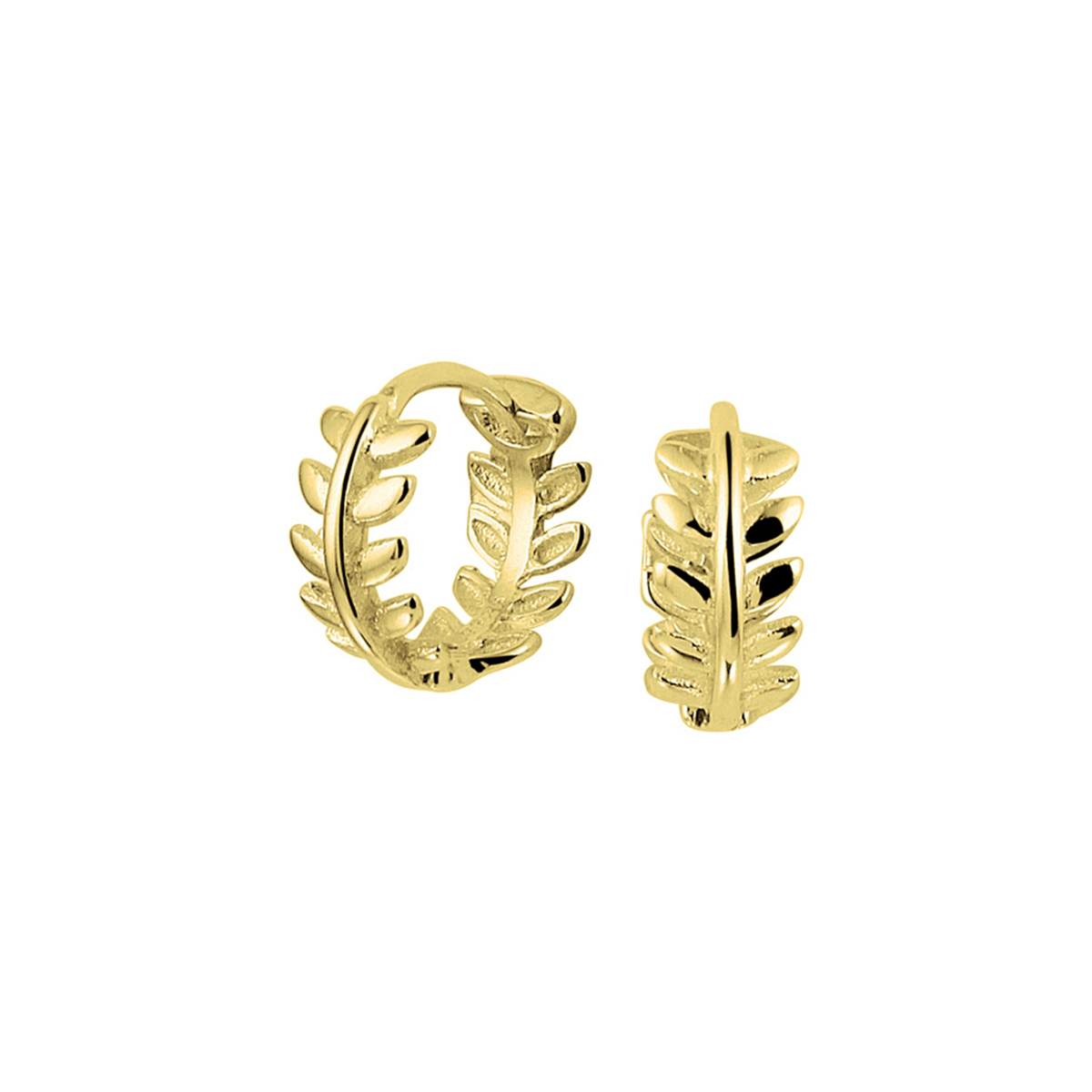 Trendy geelgoud op zilveren klapoorringen met een poli afwerking en een stevige scharniersluiting. De klapoorringen zijn goed te combineren met bijpassende sieraden uit onze collectie. Geen garantie op plating.