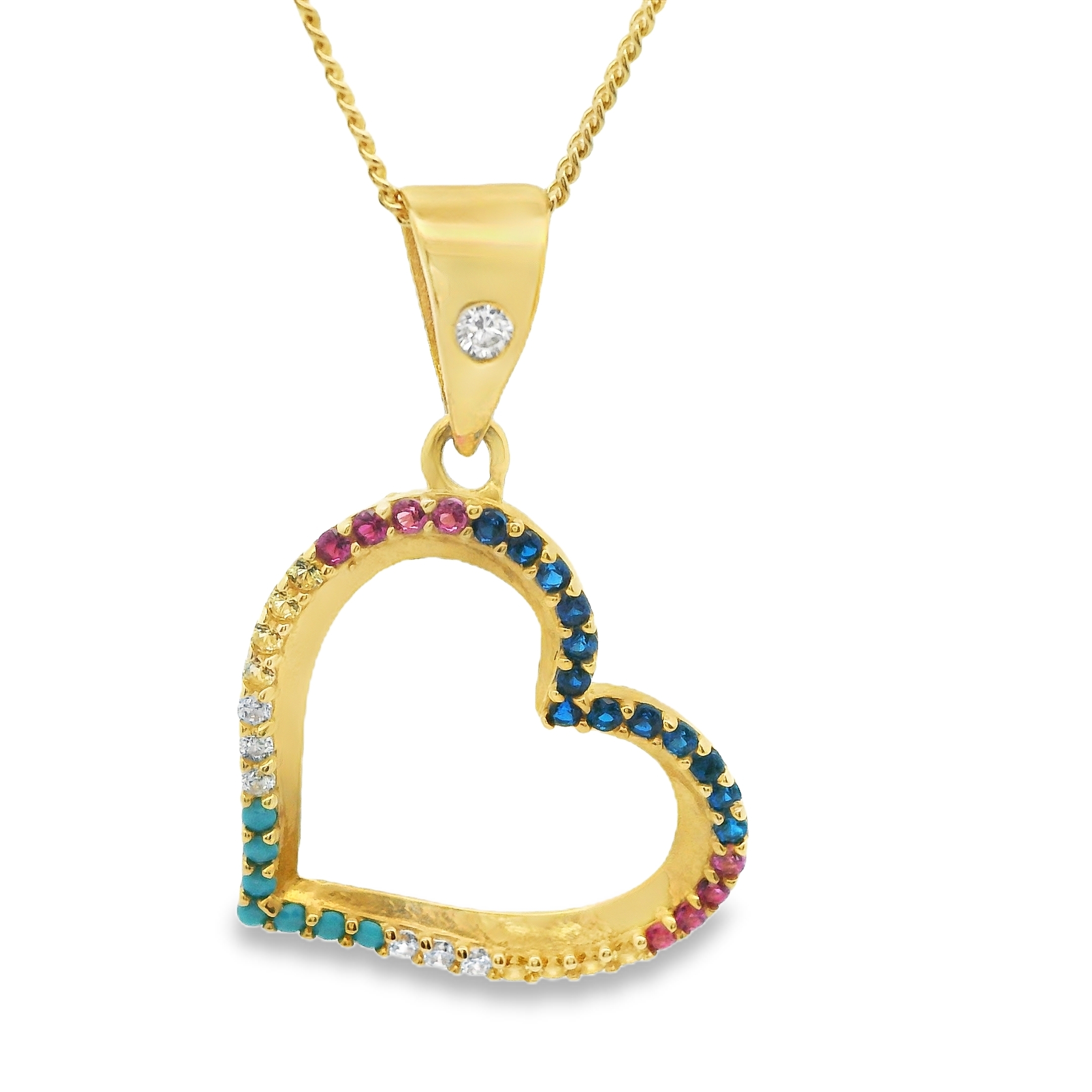 Deze hanger van Louis Bros is vervaardigd uit 14 karaat geelgoud (1.29 gr.).
Deze hanger in de vorm van een hartje met zirkonia in regenboogkleuren is een sprankelend en kleurrijk sieraad. Het warme geelgoud vormt een prachtige omlijsting voor de zirkonia, die in verschillende tinten van de regenboog schitteren. Deze hanger is niet alleen een symbool van liefde, maar ook van vreugde en positiviteit. Het speelse kleurenspel maakt het een opvallend accessoire dat elke outfit opfleurt en perfect is voor mensen die houden van een mix van klassieke elegantie en moderne flair.