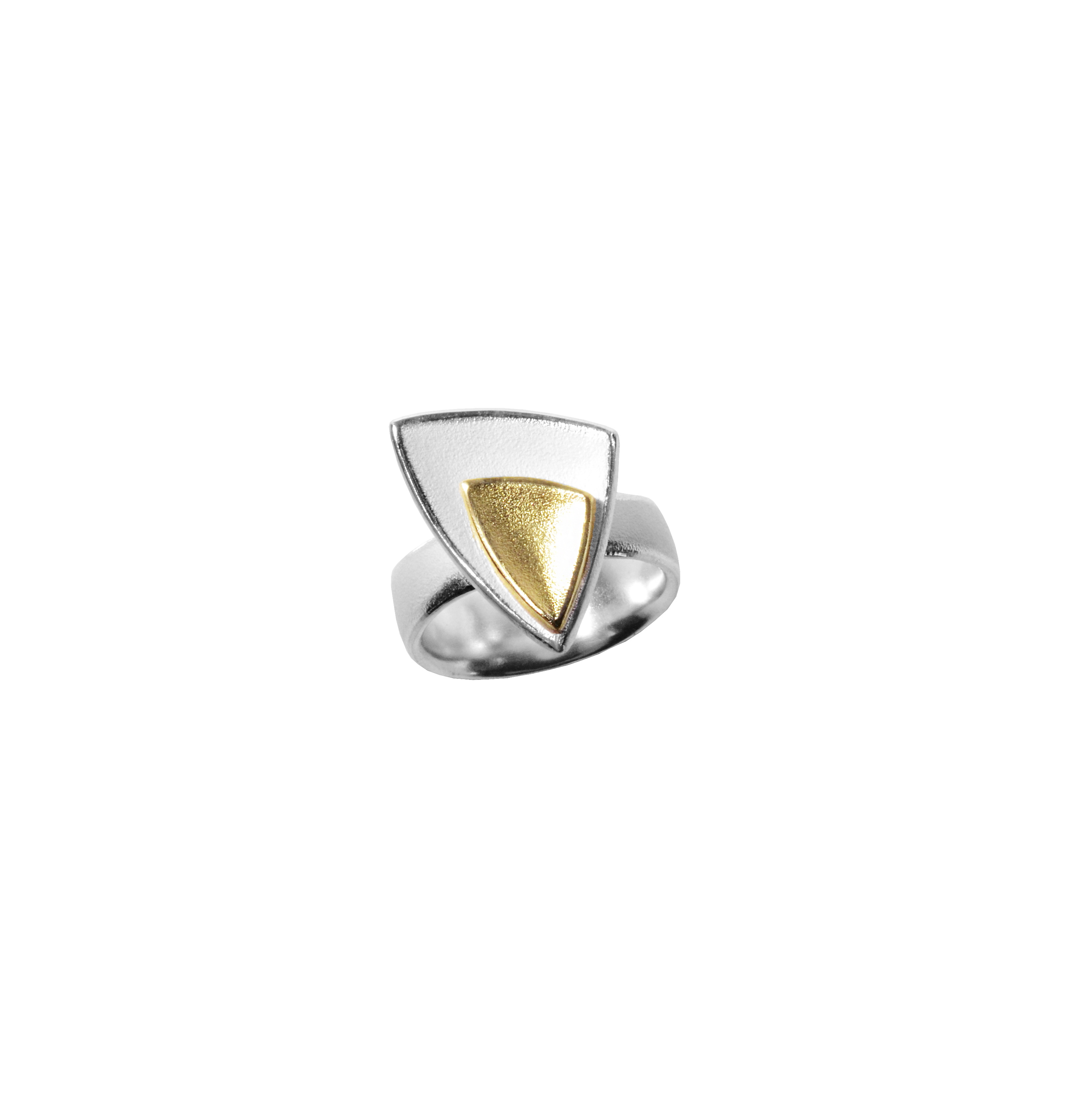 Mooie ring van zilver met 18 krt. goud inleg.