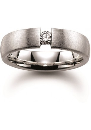 Trouwring in zilver met zirconia van het merk Viventy