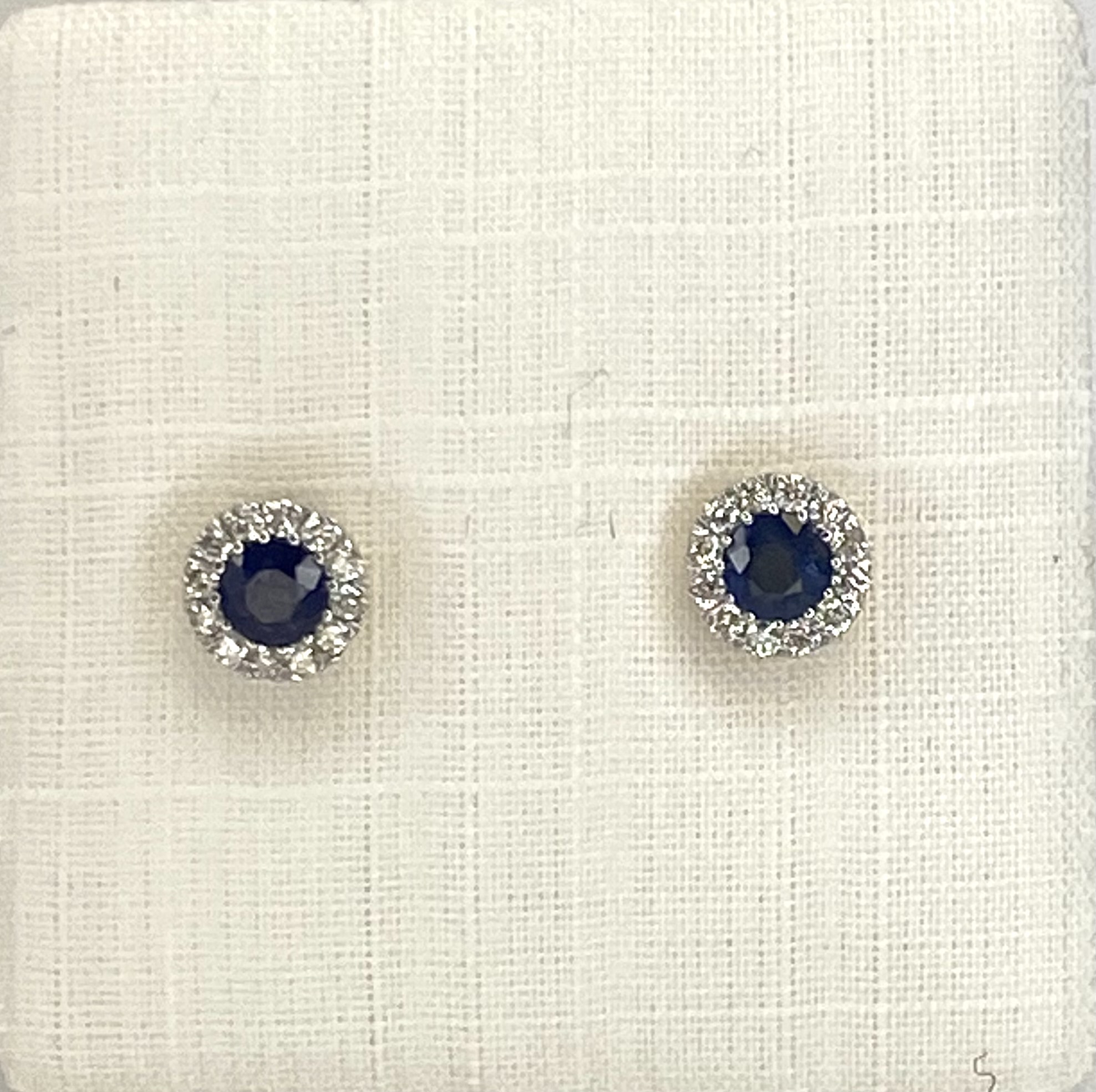 Gouden oorknoppen 0.14 ct diamant, briljant geslepen 