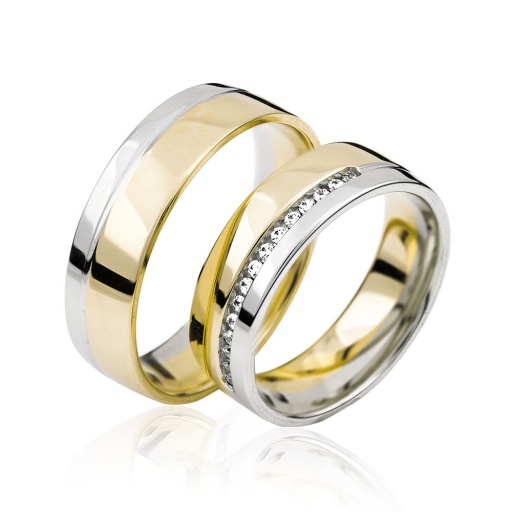 Deze prachtige gouden trouwringen zijn verkrijgbaar in verschillende goudgehaltes, waaronder 8, 9,14 en 18 karaats goud.
Ook zijn deze ringen te bestellen in Zilver en Platina.
Deze ringen zijn tevens leverbaar in:
Geel goud
Rosé goud 
Wit goud 

(Al onze diamanten sieraden worden gecertificeerd geleverd)