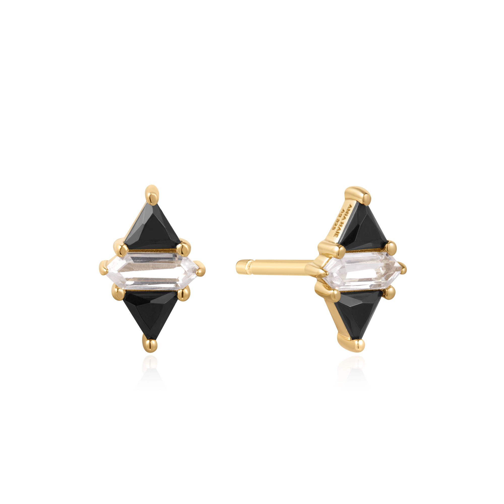 Verfraai je juwelengarderobe met onze unieke studs. Onze sieraden hebben een geometrische omtrek en zijn versierd met zwarte en witte zirkonia steentjes. Deze opvallende studs zijn gemaakt van 14kt verguld sterlingzilver en zijn de perfecte stapelbare sieraden om een statement te maken. 

HET MERK
GeÃ¯nspireerd door de laatste fashion trends is Ania Haie het toonaangevende sieradenmerk voor hoogkwalitatieve maar ook betaalbare zilveren sieraden, zonder op de kwaliteit in te leveren. Iedere collectie is gebaseerd op de laatste catwalktrends, waardoor Ania Haie snel tot hÃ©t sieradenmerk voor stijlbewuste consumenten is verkozen. Elk sieraad wordt ontworpen om te combineren met andere sieraden waardoor je je eigen look kunt creÃ«ren. Maar ook zijn Ania Haie sieraden opvallend genoeg om op zichzelf te dragen.

SPECIFICATIES
- Ania Haie
- Oorbellen
- Lengte 9,3mm
- 925 zilver met gold/ rhodium plating
- AH E059-07G