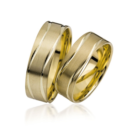 Deze prachtige gouden trouwringen zijn verkrijgbaar in verschillende goudgehaltes, waaronder 8, 9,14 en 18 karaats goud.
Ook zijn deze ringen te bestellen in Zilver en Platina.
Deze ringen zijn tevens leverbaar in:
Geel goud
Rosé goud 
Wit goud 

(Al onze diamanten sieraden worden gecertificeerd geleverd)