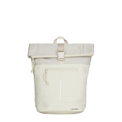 Deze Bruce New York Rolltop-rugzak van 16 liter in het Beige heeft een waterdicht ontwerp met een laptop vak en verschillende organisatievakken. De rugzak is voorzien van verstelbare schouderbanden en een borstriem voor extra comfort. De beste manier om hem te dragen is om hem op je rug te dragen met de borstriem vastgemaakt voor stabiliteit. Gebruik de rolltop-sluiting om de inhoud veilig te houden.


Maat
Breed 30cm x diep 12cm x Hoog 43cm

Materiaal
60% Nylon - 40% PU