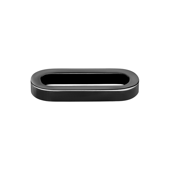 De Connect schakel van iXXXi Connect is gemaakt van stainless steel. Deze platte schakel is één van de sieraad onderdelen uit de iXXXi Connect collectie waarmee je je eigen sieraad kunt samenstellen. De schakel voegt een lengte van 1,4cm toe aan je sieraad. Verbind de Connect met een verbindschakel naar keuze en geef je sieraad verder vorm met verschillende schakels en kettingen uit de collectie. De Connect schakel is verkrijgbaar in de platingkleuren: goud, rosé goud, zilver en zwart.

Gemaakt van duurzaam stainless steel.
Creeer je eigen stijl met iXXXi Connect
Nikkel vrij
Verkleurt niet en geeft niet af op de huid.
Eindeloos wisselen & combineren