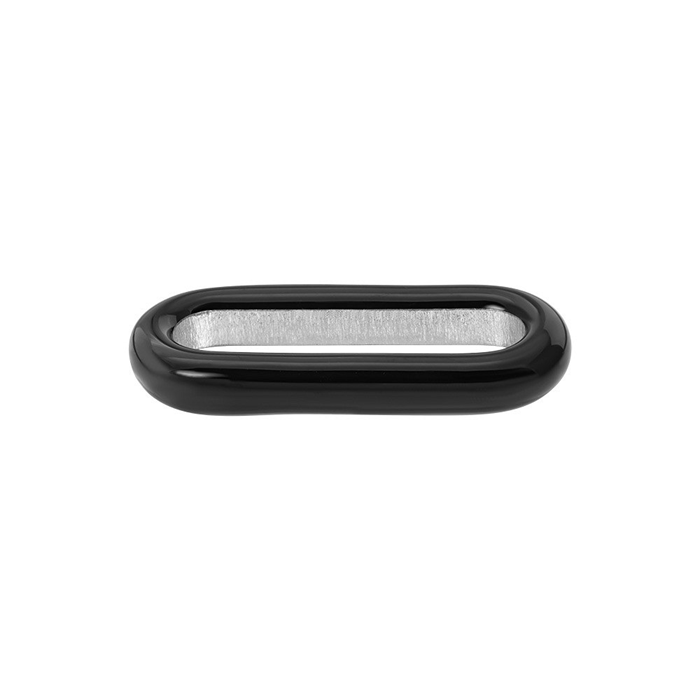 De schakel Black van iXXXi Connect is gemaakt van stainless steel. Deze schakel is voorzien van een zwartkleurige coating en is één van de sieraad onderdelen uit de iXXXi Connect collectie waarmee je je eigen sieraad kunt samenstellen. De schakel voegt een lengte van 1,4cm toe aan je sieraad. Verbind de Black met een verbindschakel naar keuze en geef je sieraad verder vorm met verschillende schakels en kettingen uit de collectie.

Gemaakt van duurzaam stainless steel.
Creeer je eigen stijl met iXXXi Connect
Nikkel vrij
Verkleurt niet en geeft niet af op de huid.
Eindeloos wisselen & combineren