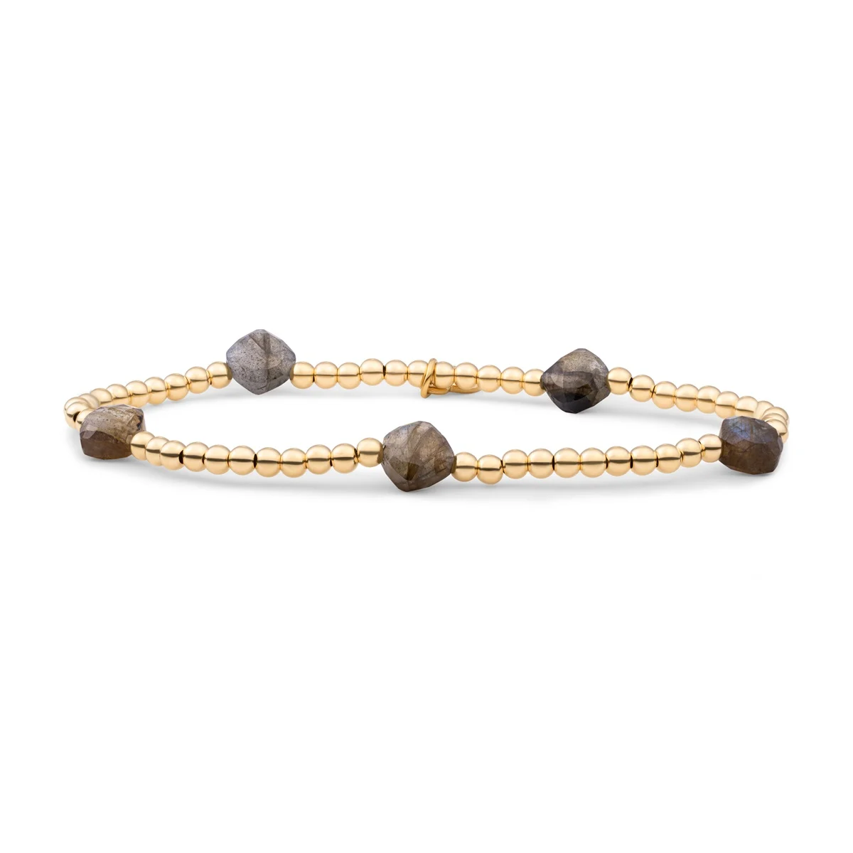 Deze prachtige ketting heeft een zilveren hanger met ingelegde edelstenen en een elegante ketting. Het beste is om deze ketting te dragen bij formele gelegenheden of bij een chique outfit. De sprankelende edelstenen zullen zeker de aandacht trekken en een vleugje glamour toevoegen aan elke look. Een must-have voor elke sieradencollectie!