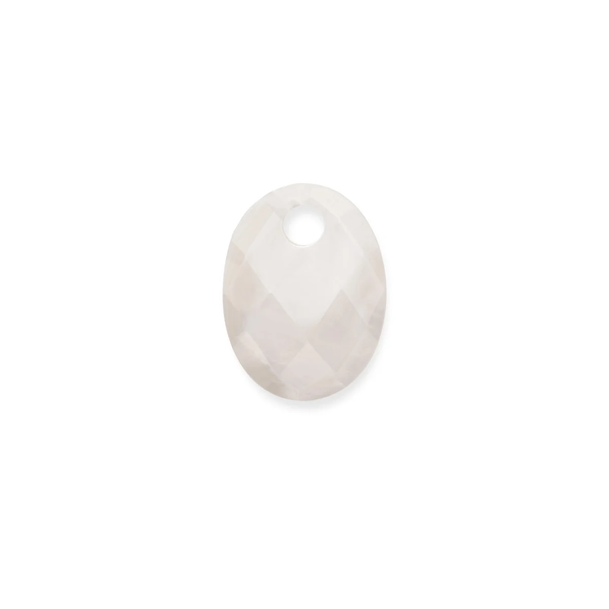 Deze prachtige ketting is gemaakt van hoogwaardige materialen en beschikt over een uniek ontwerp. Het bevat schitterende juwelen en is perfect voor elke gelegenheid. Draag deze ketting met een eenvoudige outfit om je look te verfraaien of combineer het met een elegante jurk voor een chique uitstraling. Voeg dit tijdloze sieraad toe aan je collectie voor een vleugje glamour.