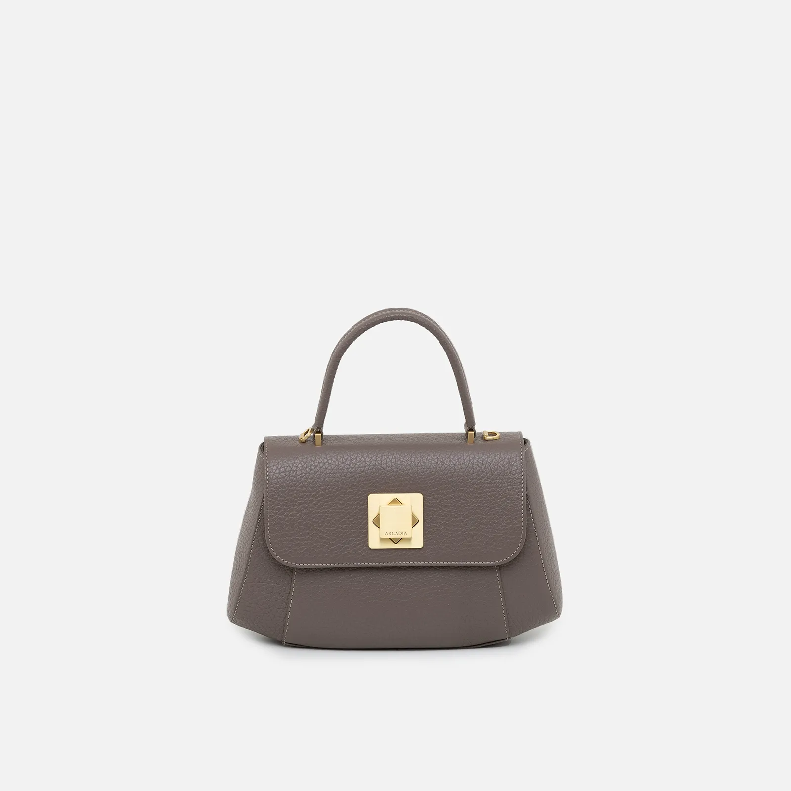 De Bernadette Small Satchel 5028-tortora van Arcadia is een stijlvolle, zwarte tas met gouden accenten. De tas heeft een handig formaat en is voorzien van een praktisch handvat en een verstelbare schouderriem. De perfecte manier om deze tas te dragen is over de schouder of crossbody voor een trendy look. Een must-have accessoire voor elke outfit!

De Bernadette Small Satchel 5028-nero is een stijlvolle, zwarte tas met gouden accenten. De tas heeft een handig formaat en is voorzien van een praktisch handvat en een verstelbare schouderriem. De perfecte manier om deze tas te dragen is over de schouder of crossbody voor een trendy look. Een must-have accessoire voor elke outfit!
• Height: 8.75 inches / 22 cm
• Lenght: 11.50 inches / 29 cm
• Dept: 4 inches / 10 cm
