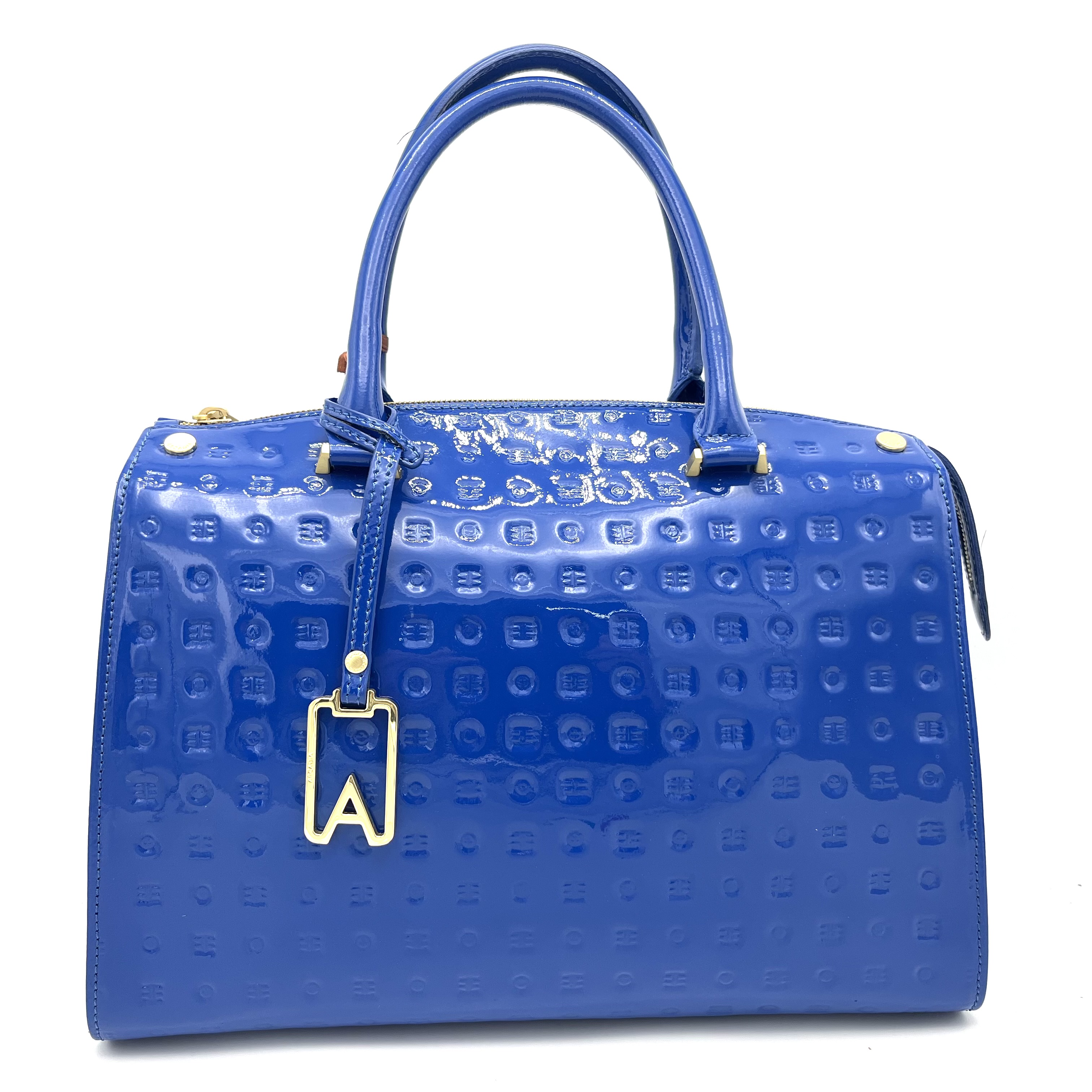De Clizia Large Top Handles zaffiro 5371 is een ruime tas met twee handvatten en een prachtige zaffiro blauwe kleur. De tas heeft een luxueuze uitstraling en is perfect voor dagelijks gebruik. Draag de tas over je schouder voor een casual look of draag hem in je hand voor een chique uitstraling. Een veelzijdige tas die bij elke outfit past!

Afmetingen:
Hoogte 24cm x breed 34cm x diep 12cm 