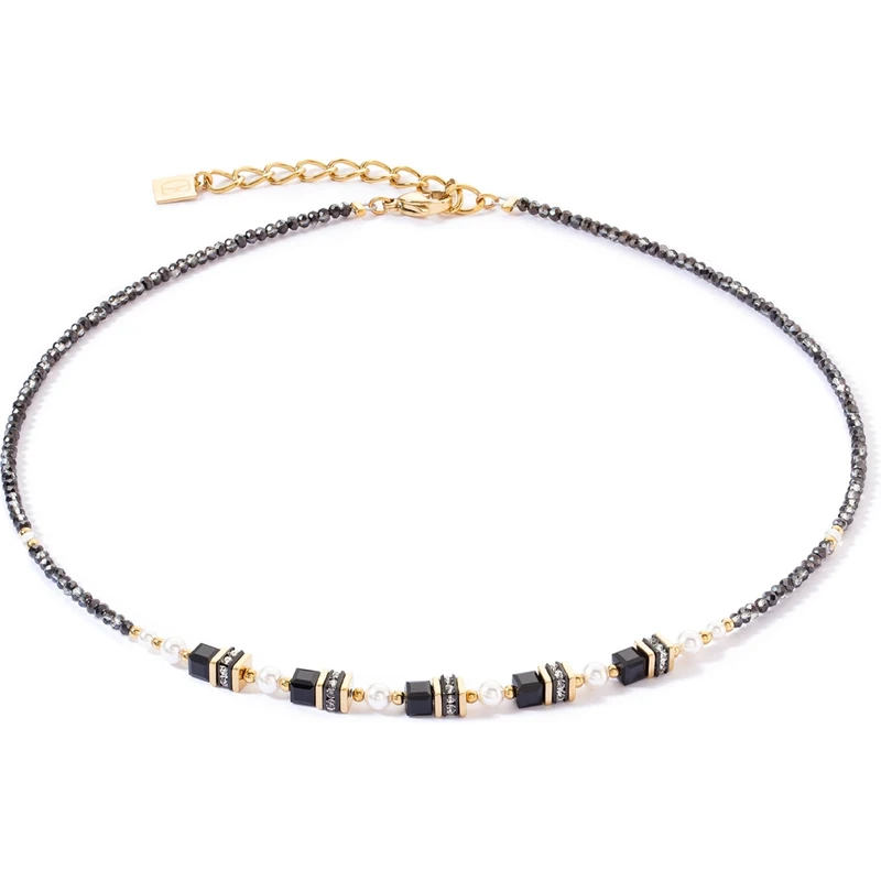 Dit is een collier van het merk Coeur de Lion gemaakt voor dames.