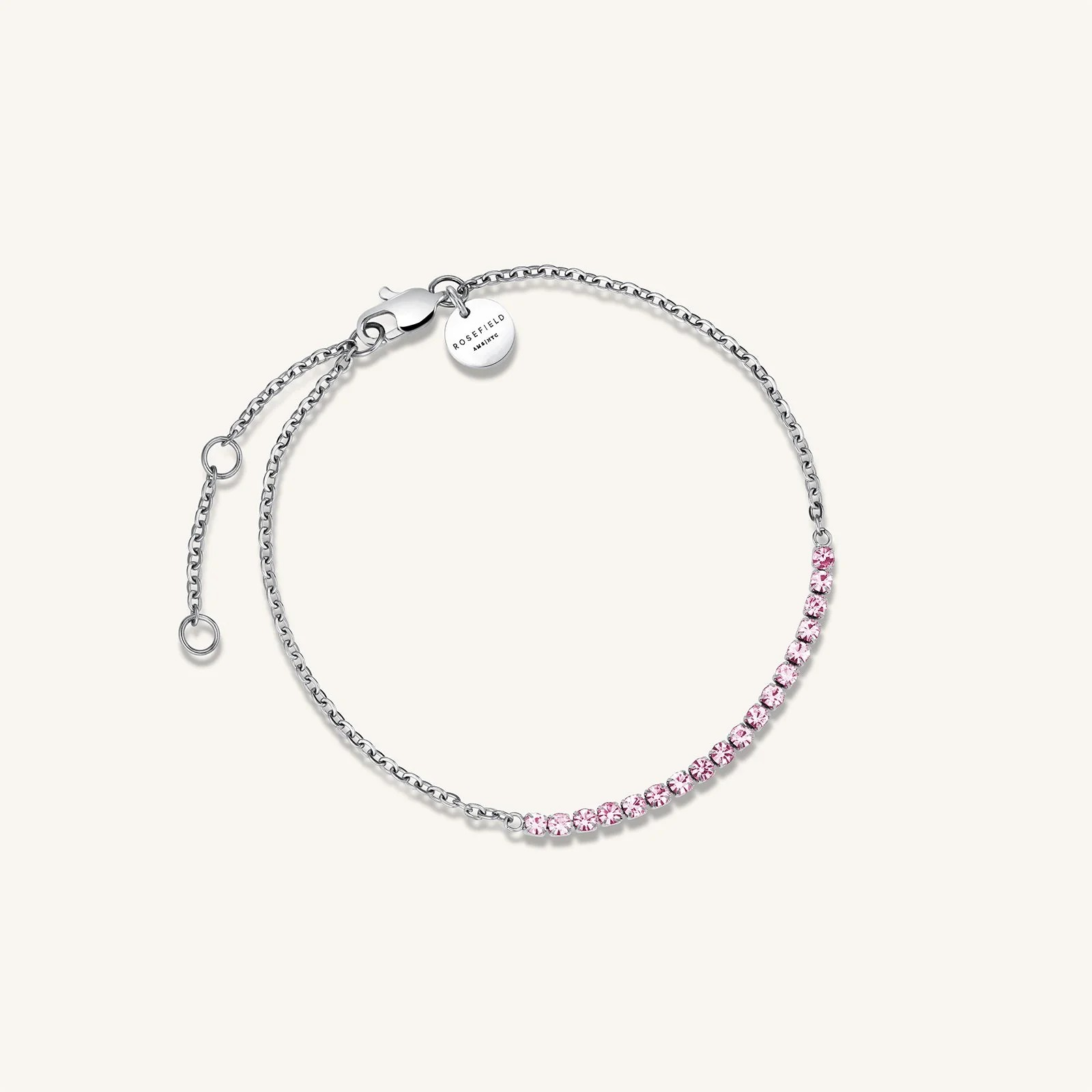 Deze sieraden mogen simpelweg niet ontbreken in jouw collectie. Maak je look moeiteloos af met een sieraad dat je elke dag opnieuw stijlvol kunt combineren.