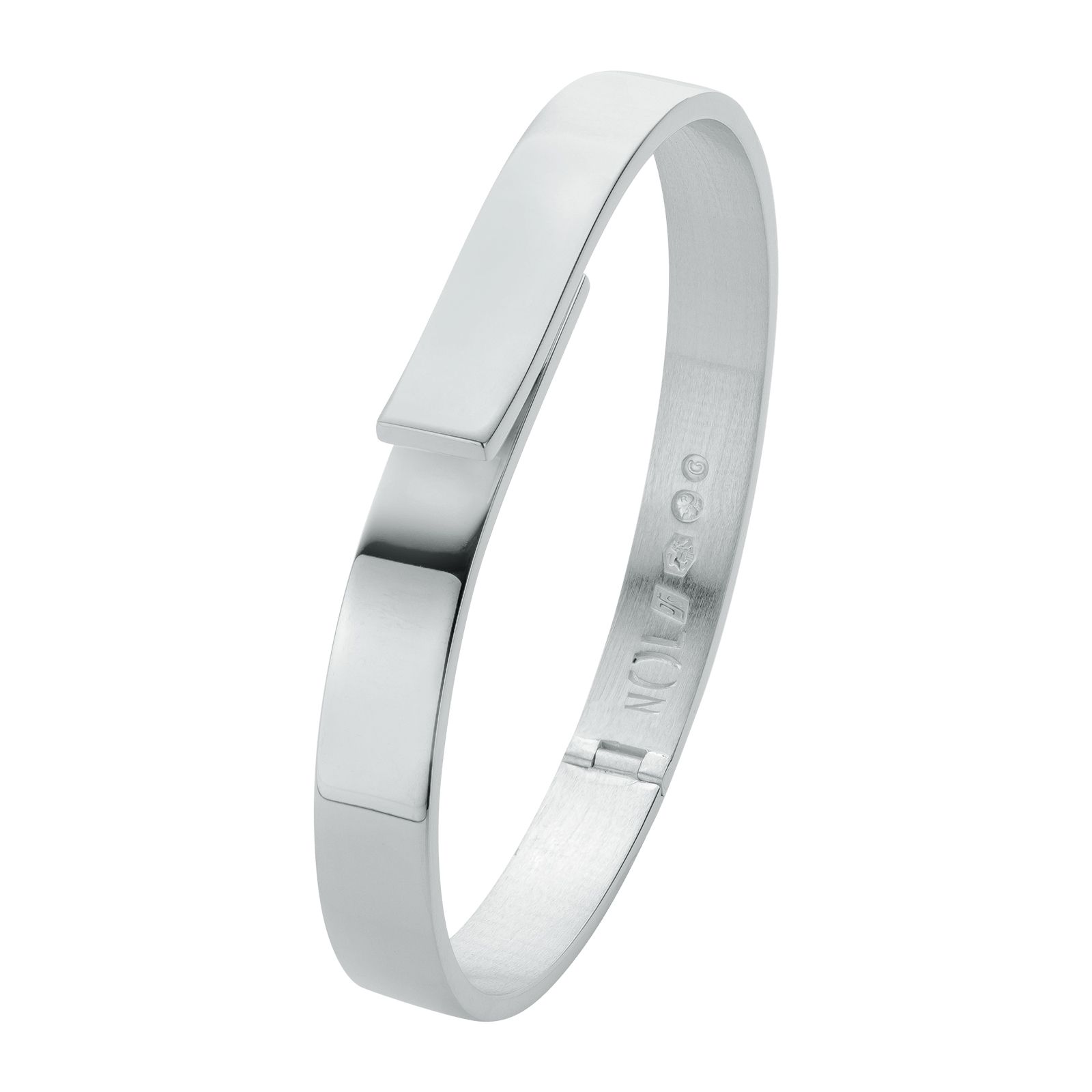 Prachtige Zilveren Bangle armband van het merk N(  )L, Een gegarandeerd handgesmeed Sieraad van Nederlandse bodem ontworpen door Jean Jacques Smeijsters. 

uitsluitend gemaakt van gerecycled edelmetaal en voorzien van het Zilver en of Goud keurmerk. Zowel het sieraad als de verpakking dragen bij aan een duurzamere wereld.