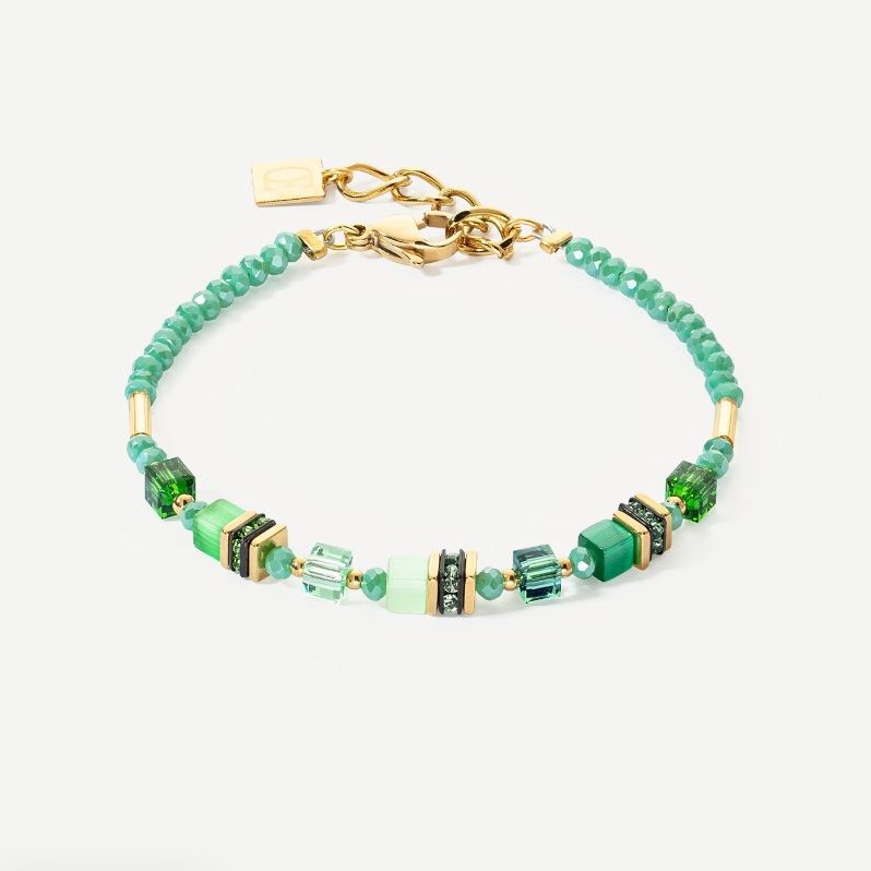 Coeur de Lion is een Duits merk, en heeft mooie handgemaakte sieraden die u onderling goed kunt combineren.