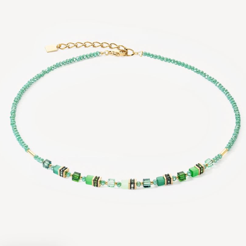 Coeur de Lion is een Duits merk, en heeft mooie handgemaakte sieraden die u onderling goed kunt combineren.