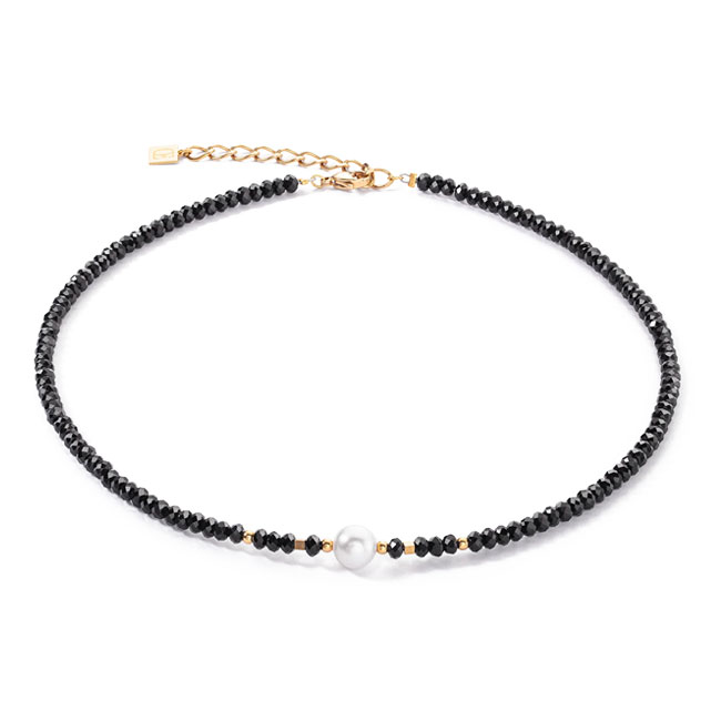 Coeur de Lion is een Duits merk, en heeft mooie handgemaakte sieraden die u onderling goed kunt combineren.